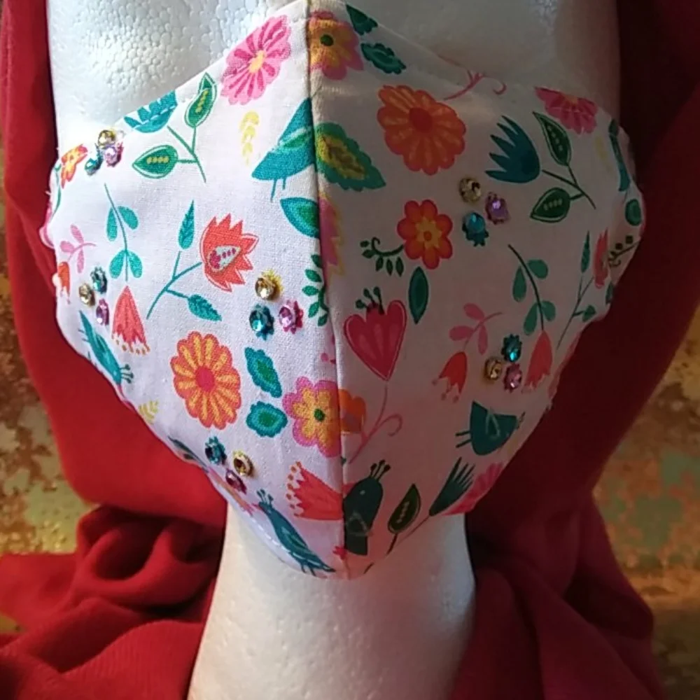 WOMEN’S “FLORA AND FAUNA” COTTON FACE MASK